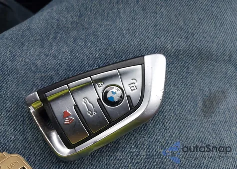 2016 BMW X6 xDrive50I z USA, uszkodzony, nr VIN 5UXKU6C56G0R33773